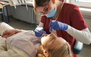 Przykładowe zajęcia na kierunku Higienistka Stomatologiczna (14)