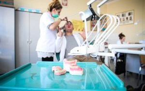 Przykładowe zajęcia na kierunku Technik Dentystyczny (2)