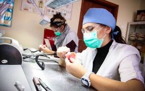 Przykładowe zajęcia na kierunku Technik Dentystyczny (6)