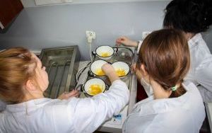 Przykładowe zajęcia na kierunku Technik Farmaceutyczny (1)