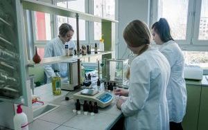 Przykładowe zajęcia na kierunku Technik Farmaceutyczny (10)