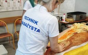 Przykładowe zajęcia na kierunku Technik Masażysta (15)